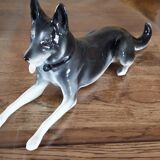 Chien en porcelaine 1932