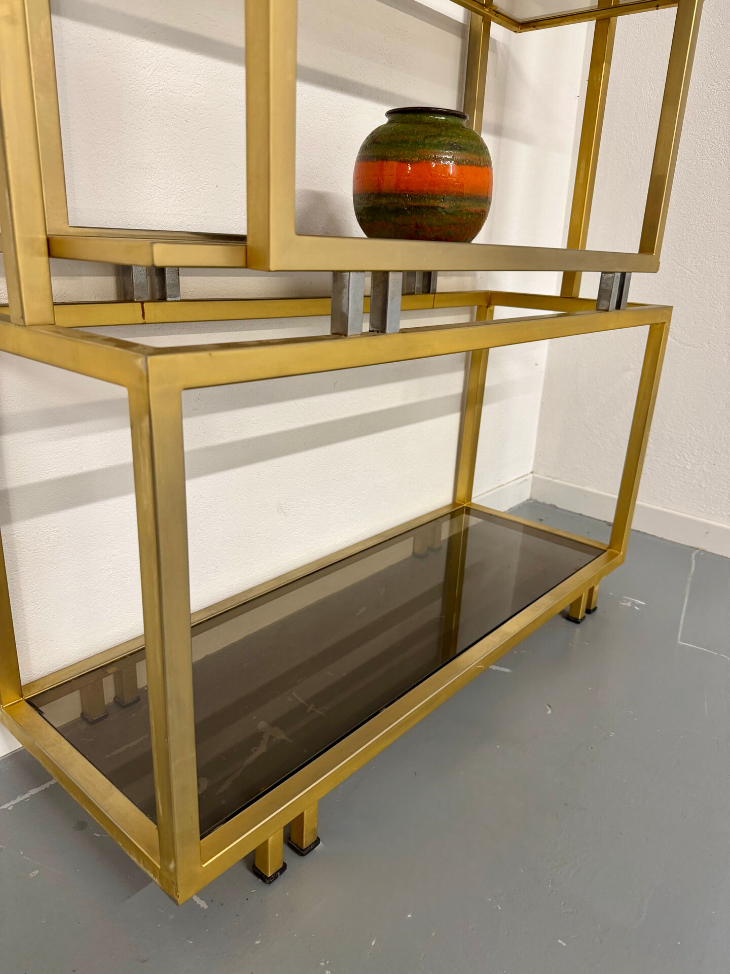 1970s vintage Italian design brass and glass shelf