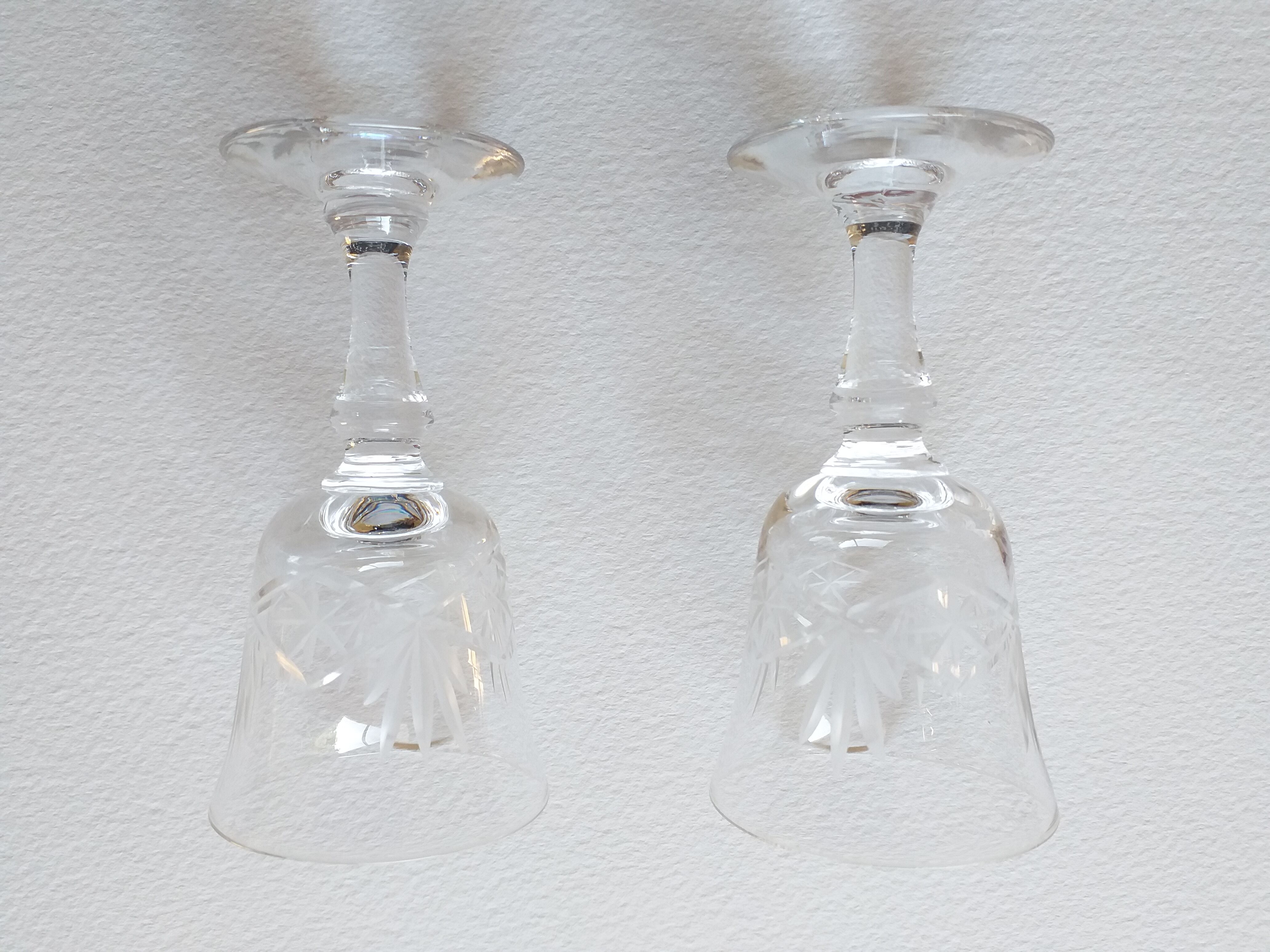 Duo of liqueur glasses