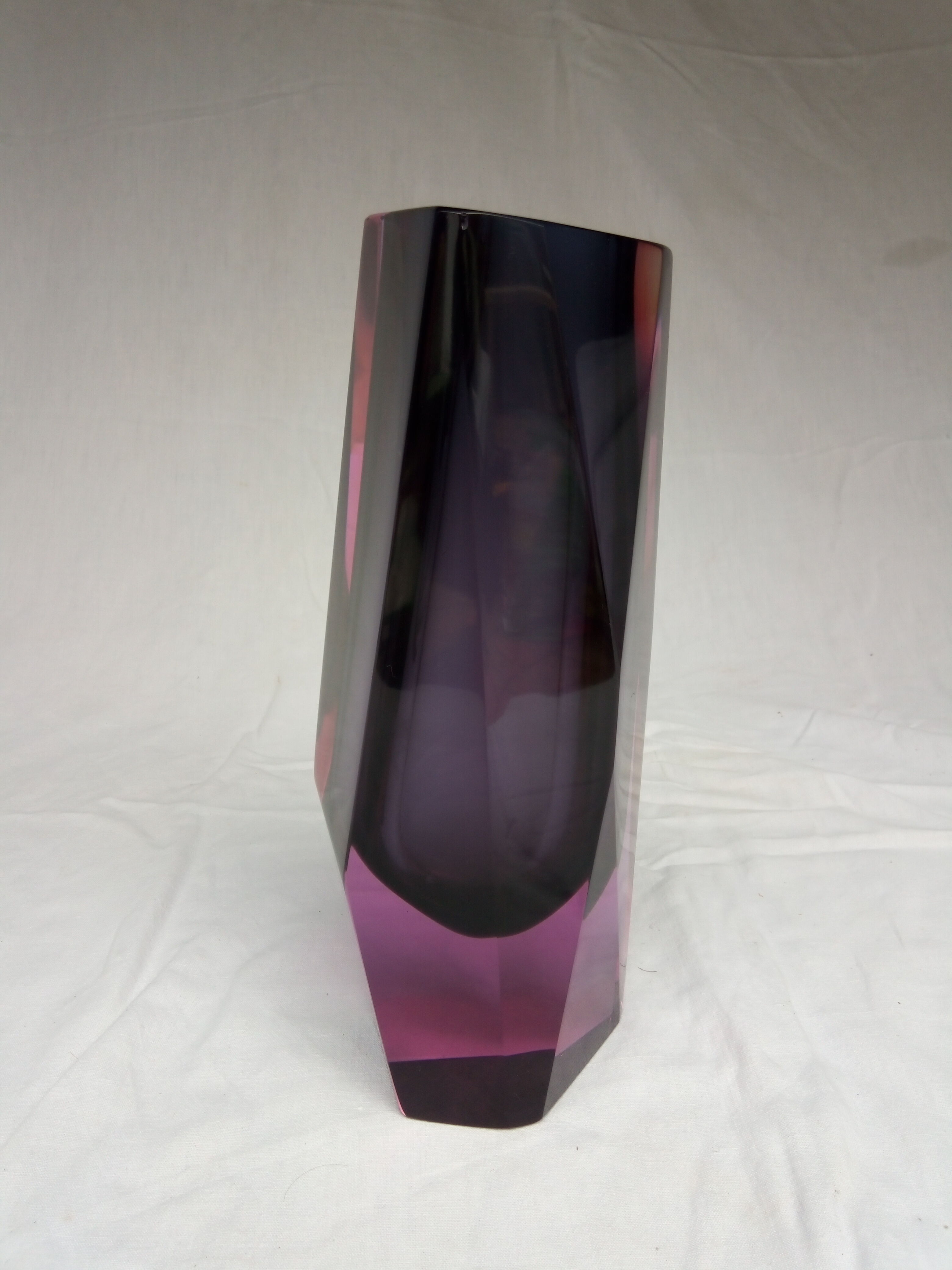 Faceted vase 80s Murano