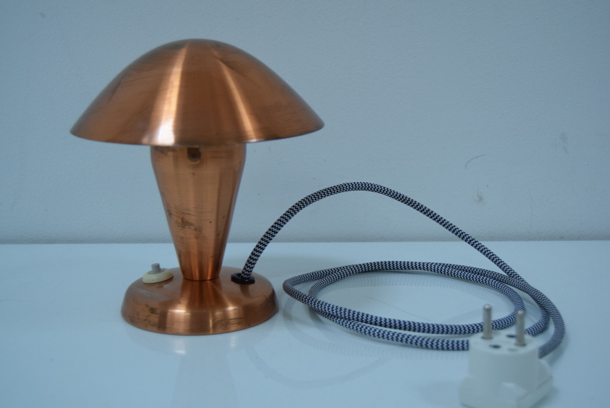 Art deco table lamp with flexible shade,1930's