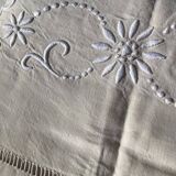Drap 2 places BL lin neuf fleurs pastilles
