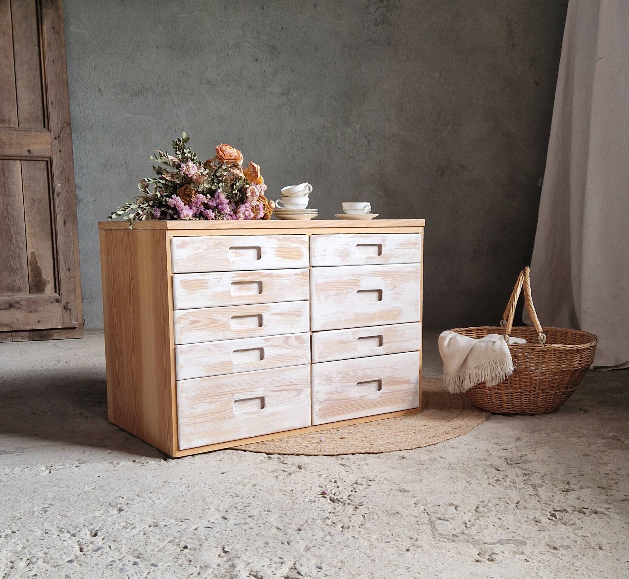 Nice storage cabinet