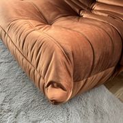 Canapé Togo deux places par Michel Ducaroy pour Ligne Roset