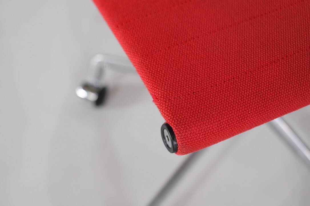 "EA 117" armchair by Charles Ray Eames for ICF, USA 1969.