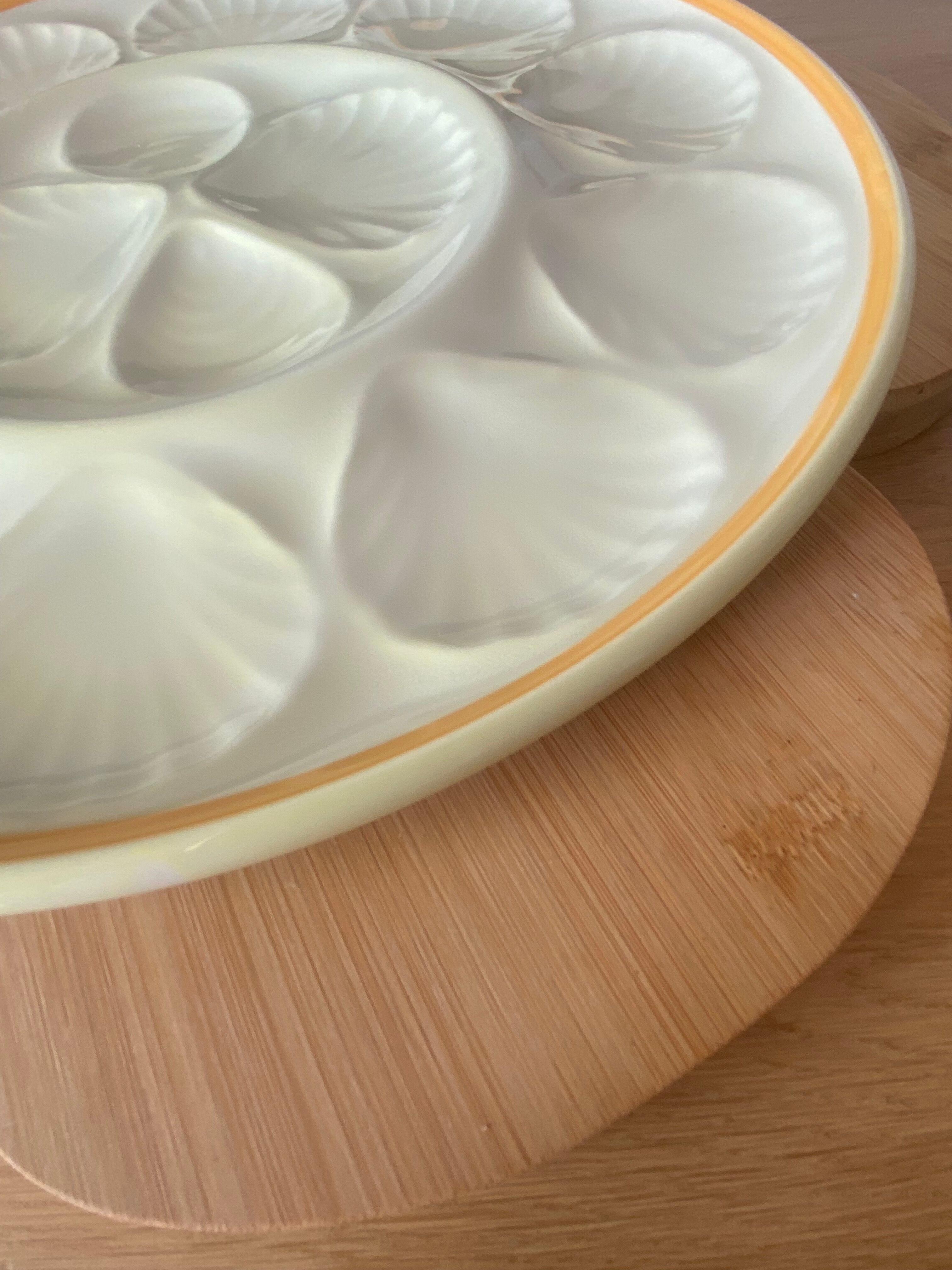 Large Moulin des loups oyster dish