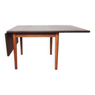 Hans J. Wegner Drop Leaf Table in Solid Teak and Oak for GETAMA