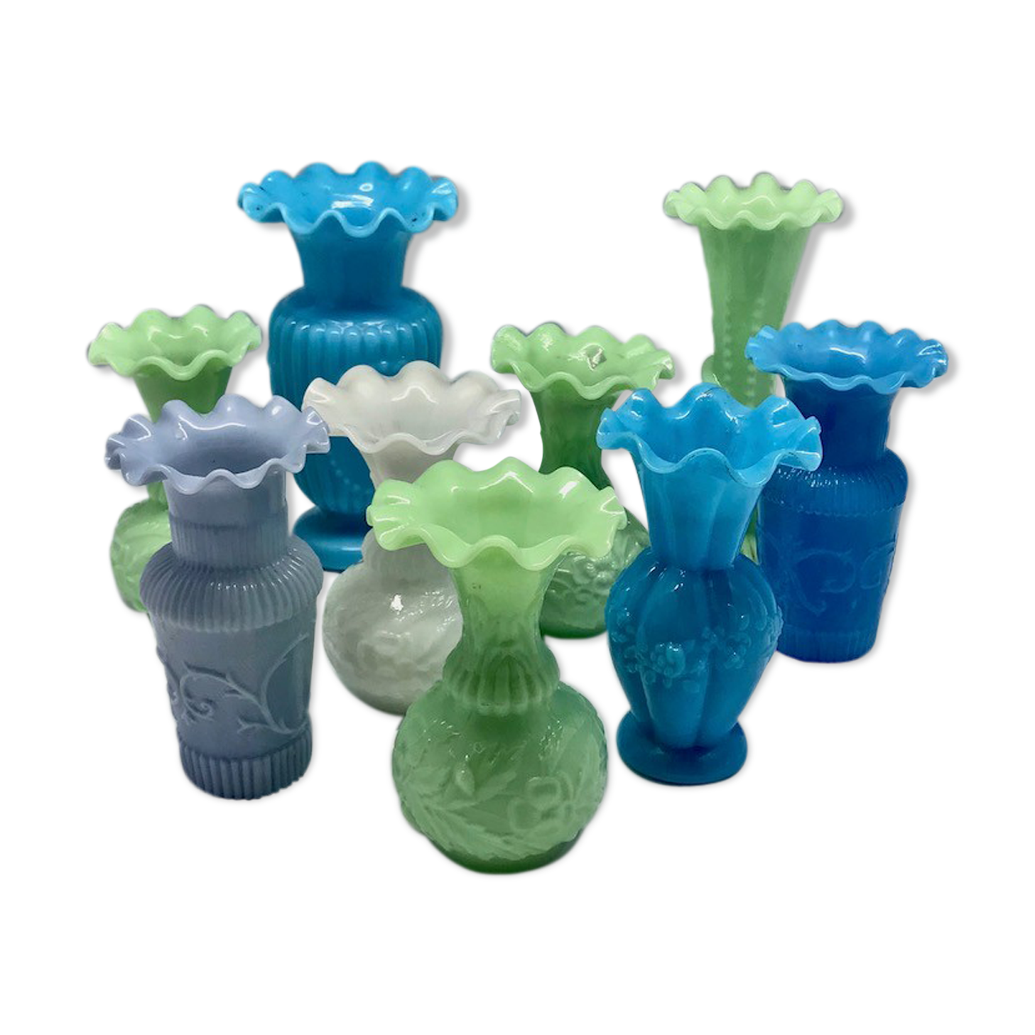 Ensemble de 9 vases opaline collar vases