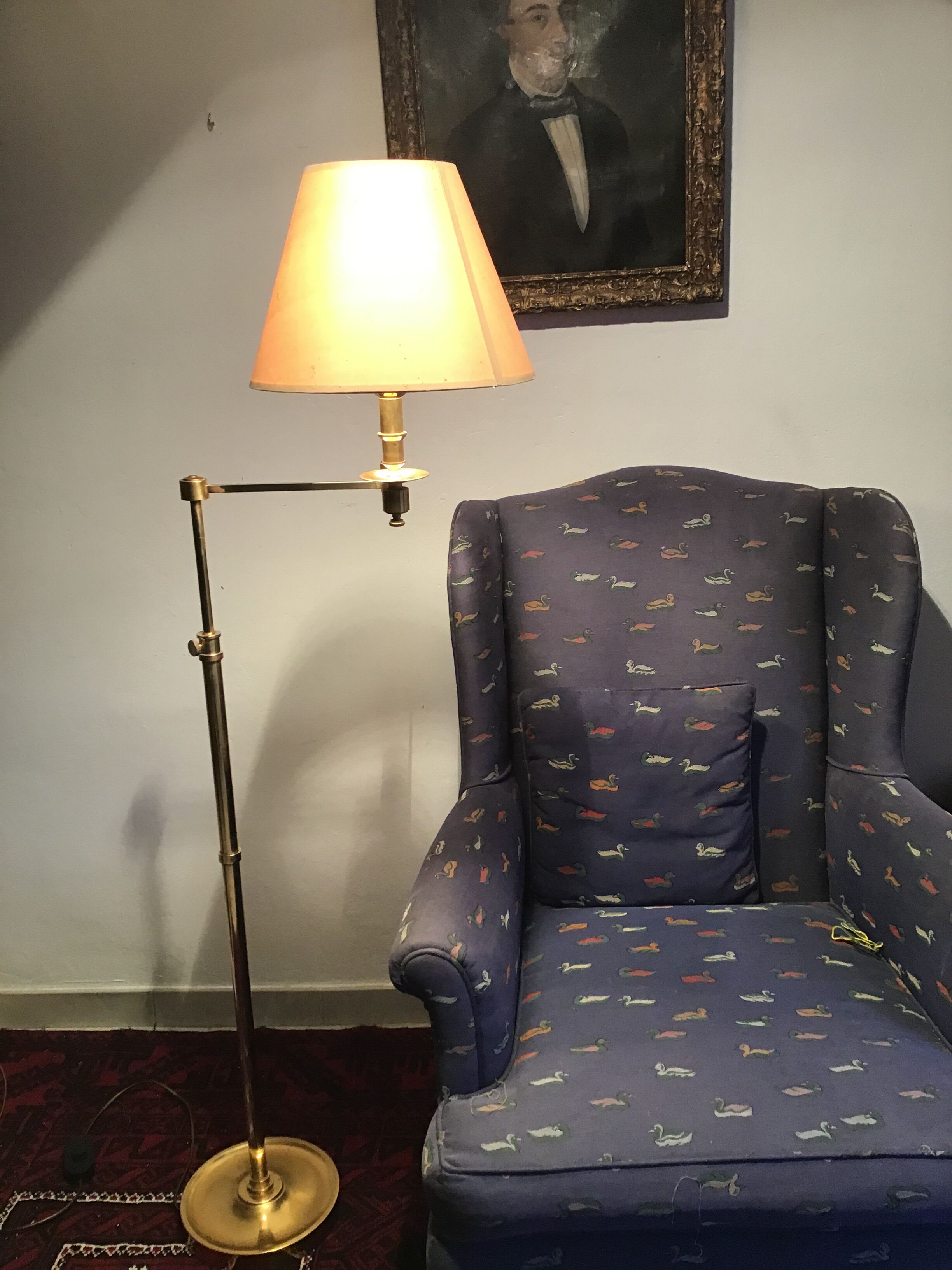 Floor lamp