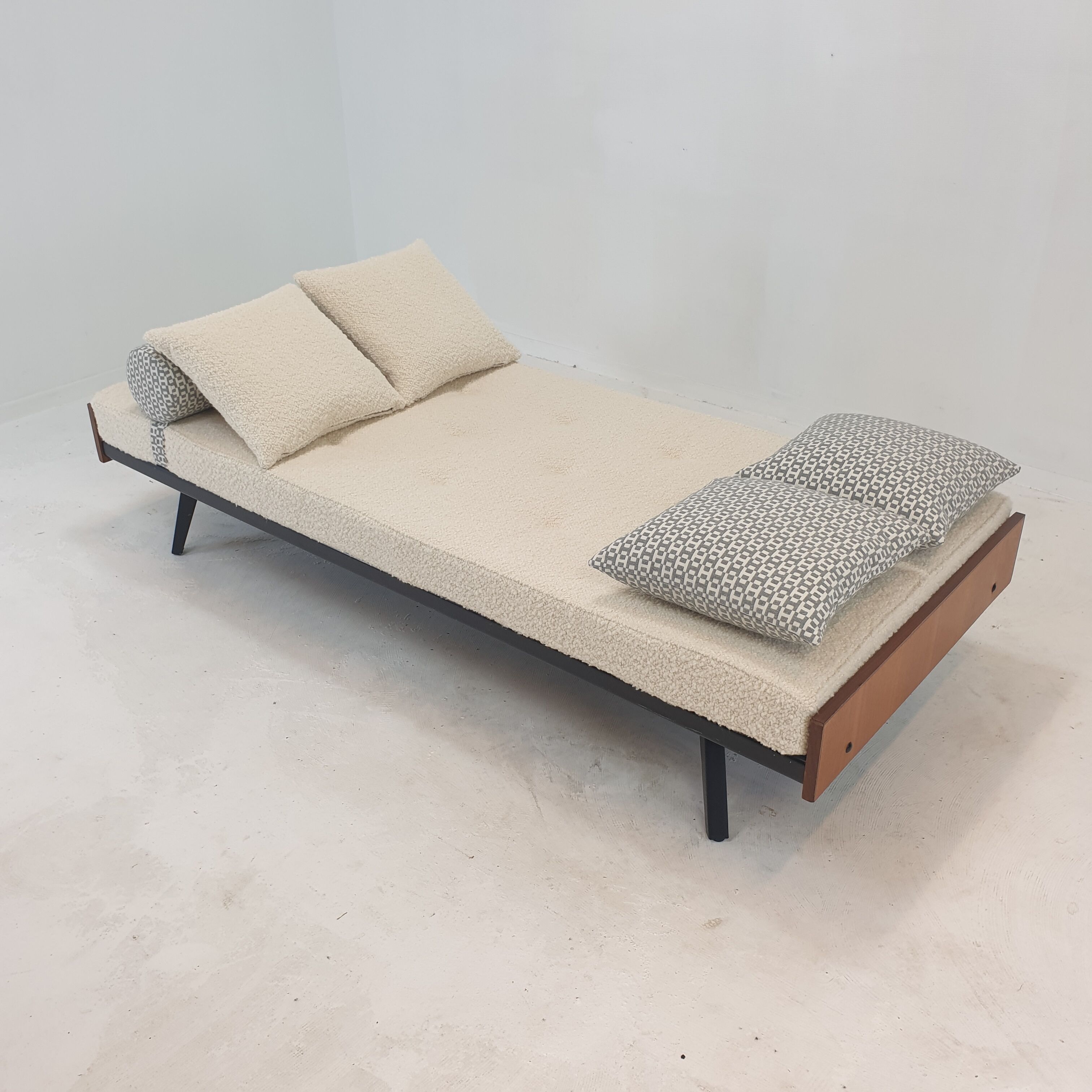 Daybed with Hermes Cushions and Bolster, 1960s