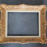 Old frame in wood and gilded stucco 27 x 35