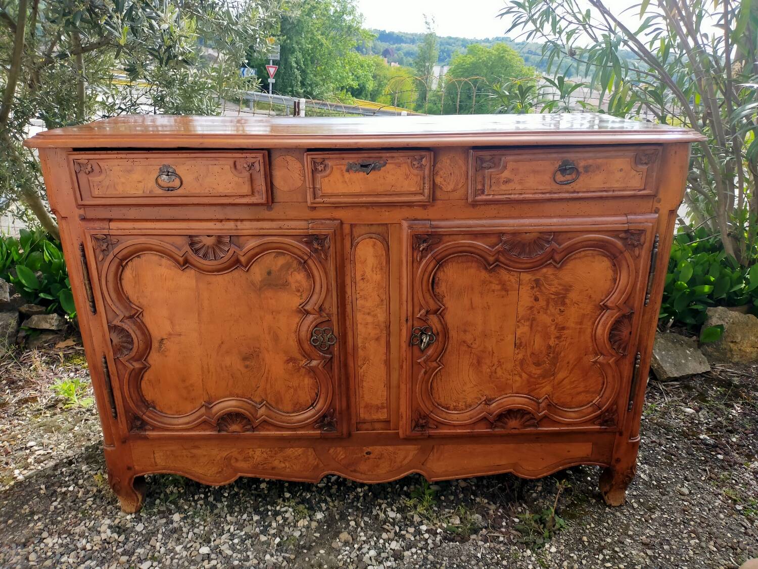 Buffet Louis XV