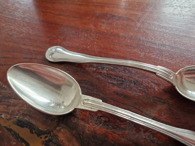 Cailar Bayard - 2 small metal coffee spoons in the violin-shaped Chinon model.