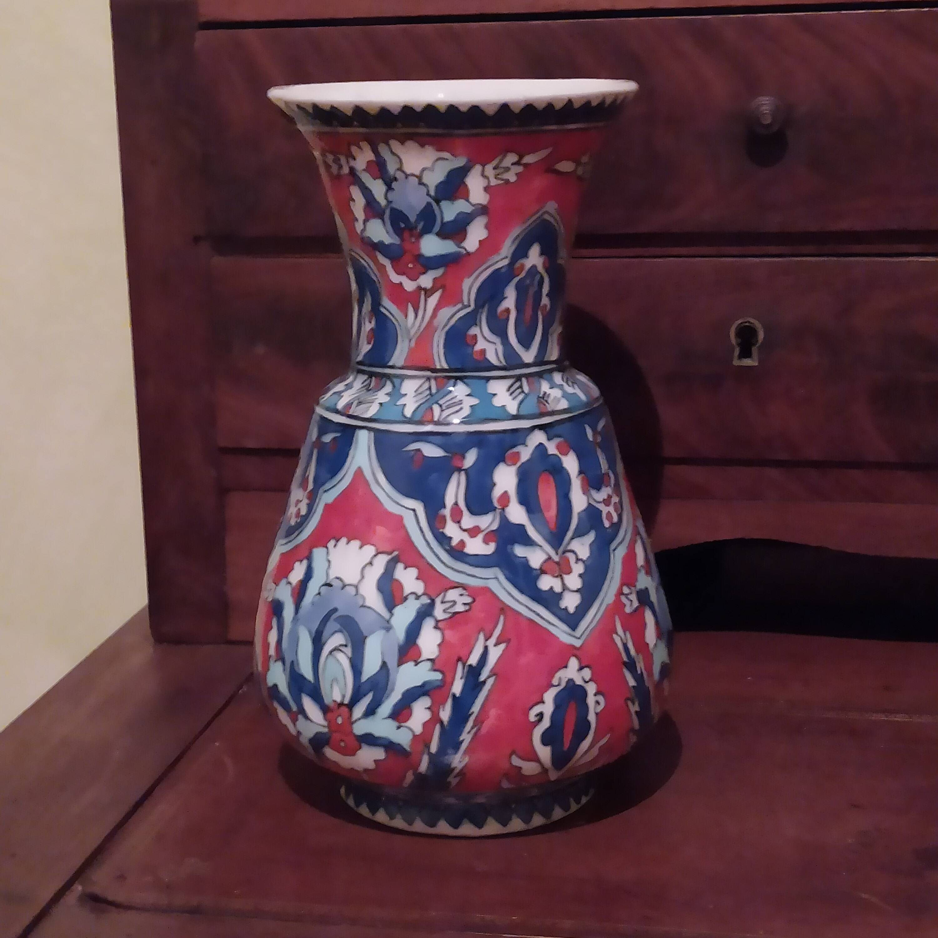 Kutaya Korkmaz çini Ceramic Vase