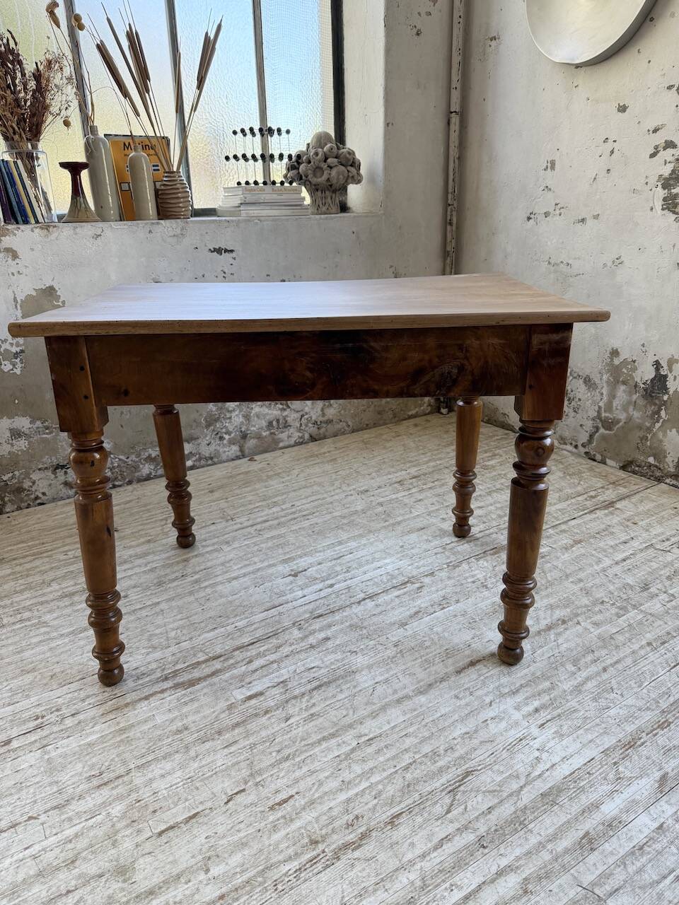 Walnut desk with turned legs, 1900