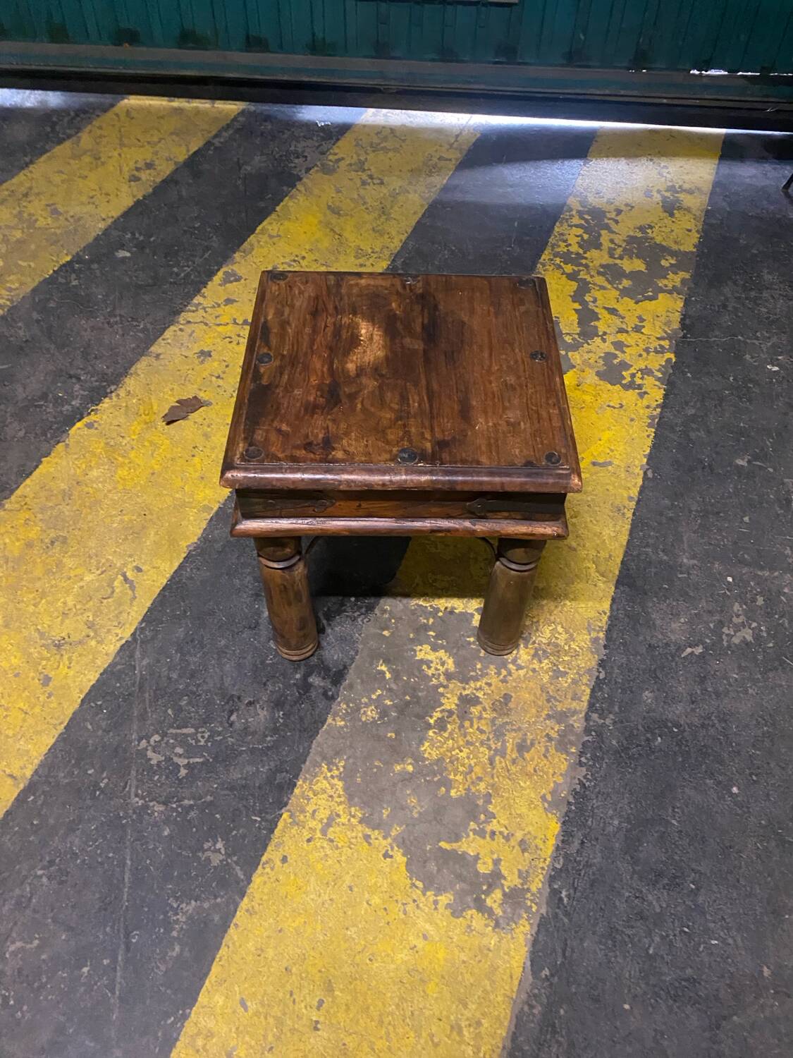 Mango wood coffee table