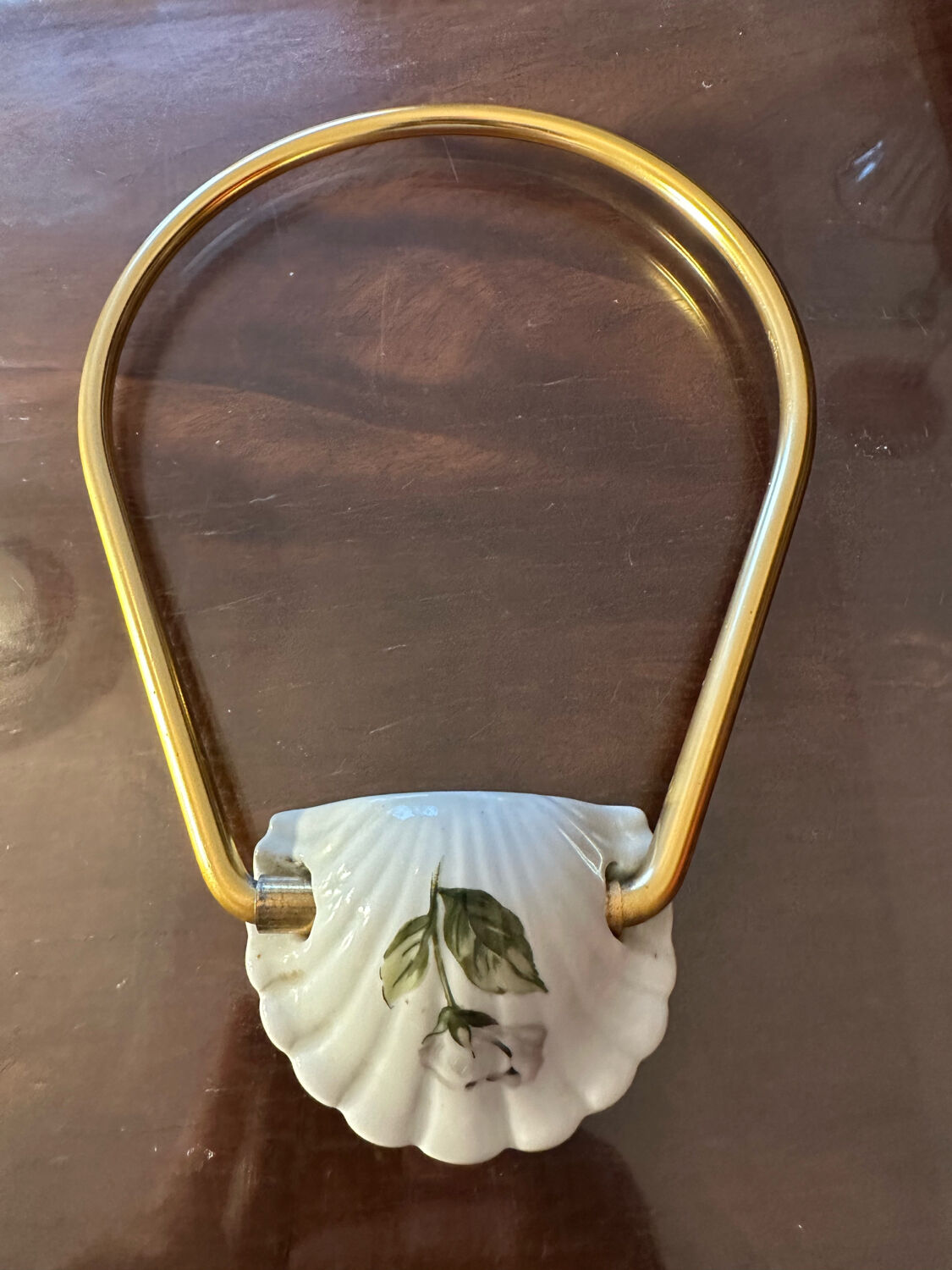 Paris porcelain bathroom set