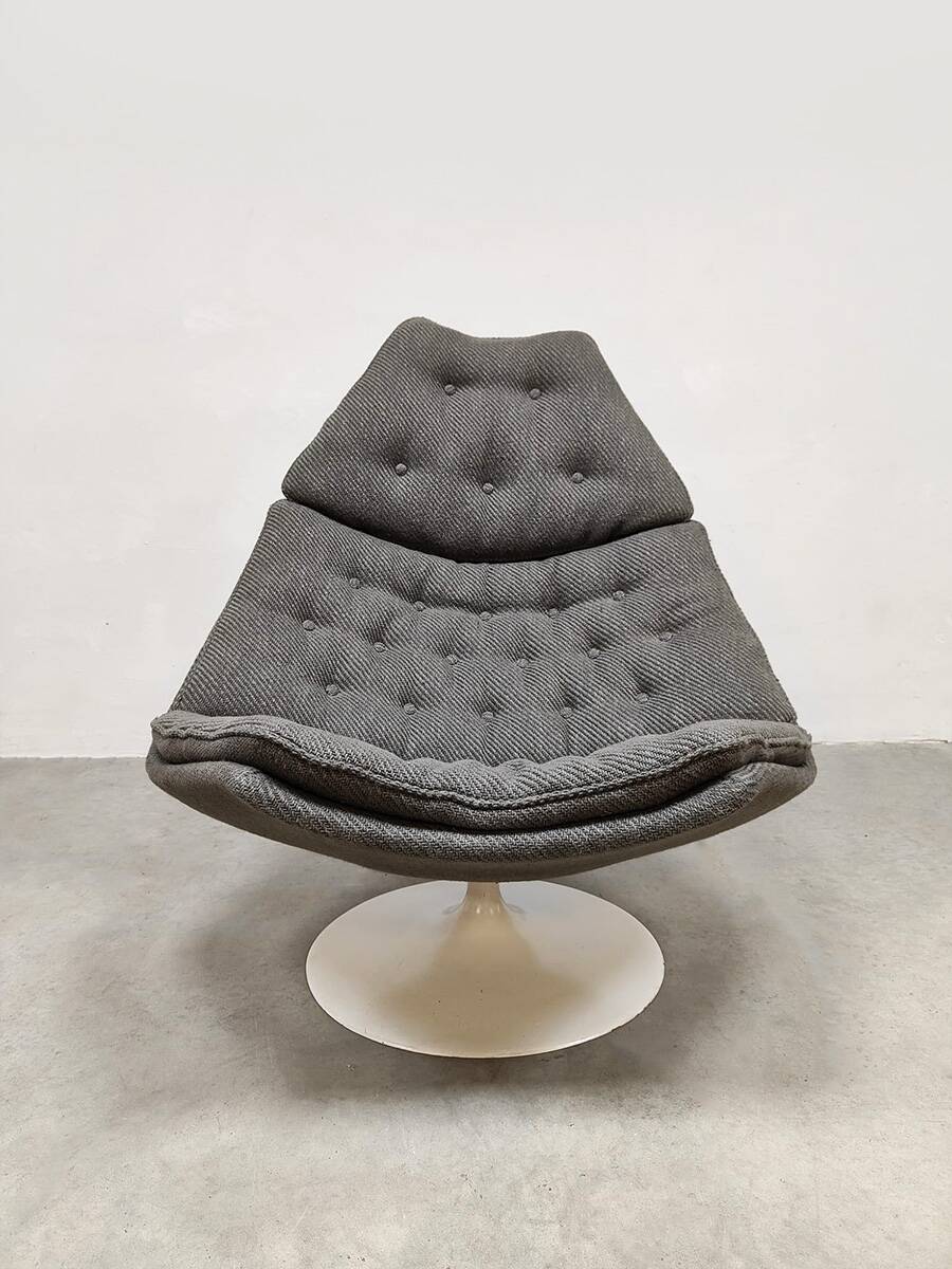 Vintage design F588 swivel chair Artifort Geoffrey Harcourt