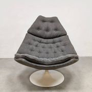 Vintage design F588 swivel chair Artifort Geoffrey Harcourt