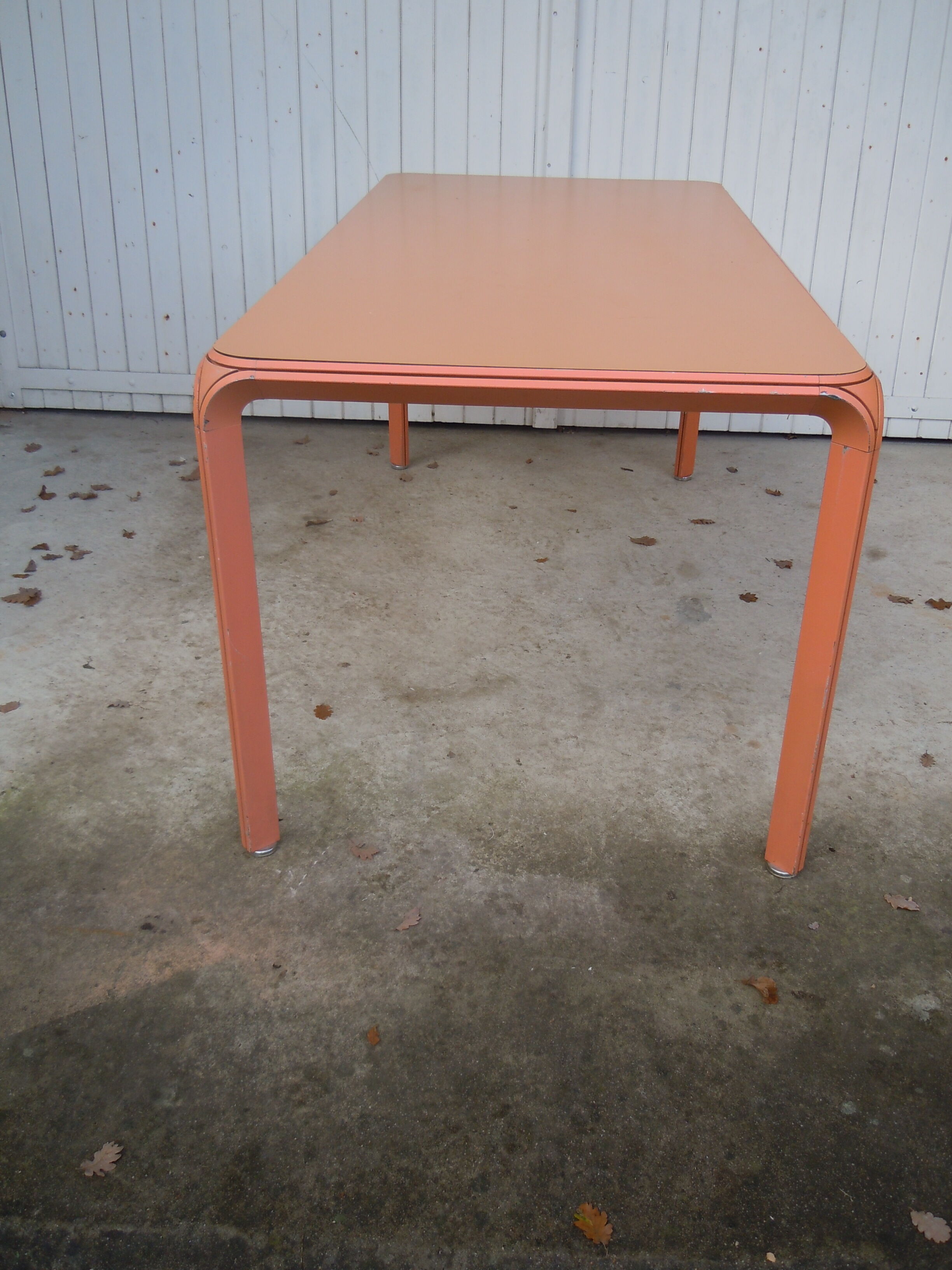 Dassas Pierre Paulin lar table vintage design 1973