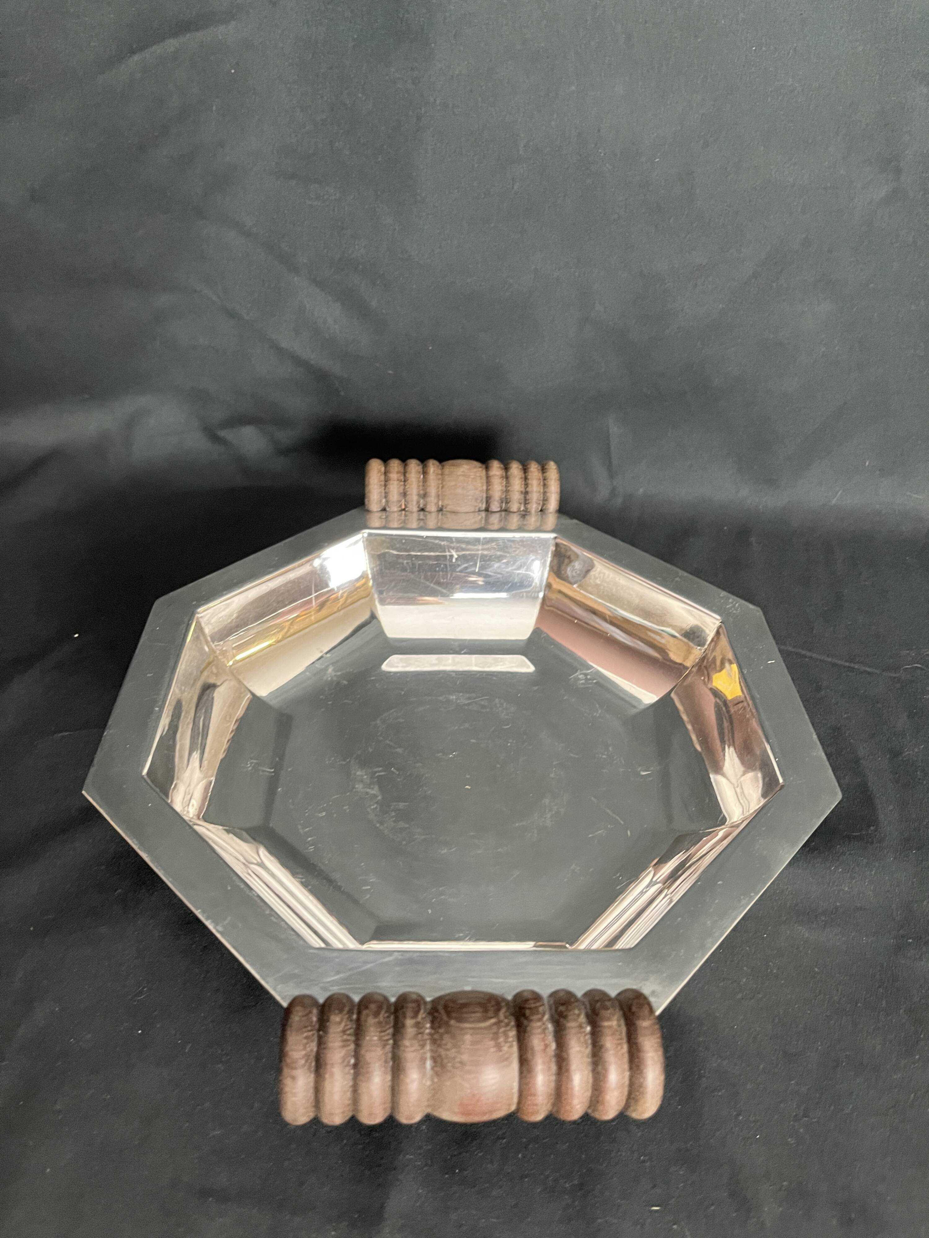 Art deco, Hexagonal cut silver metal socket wood 1930