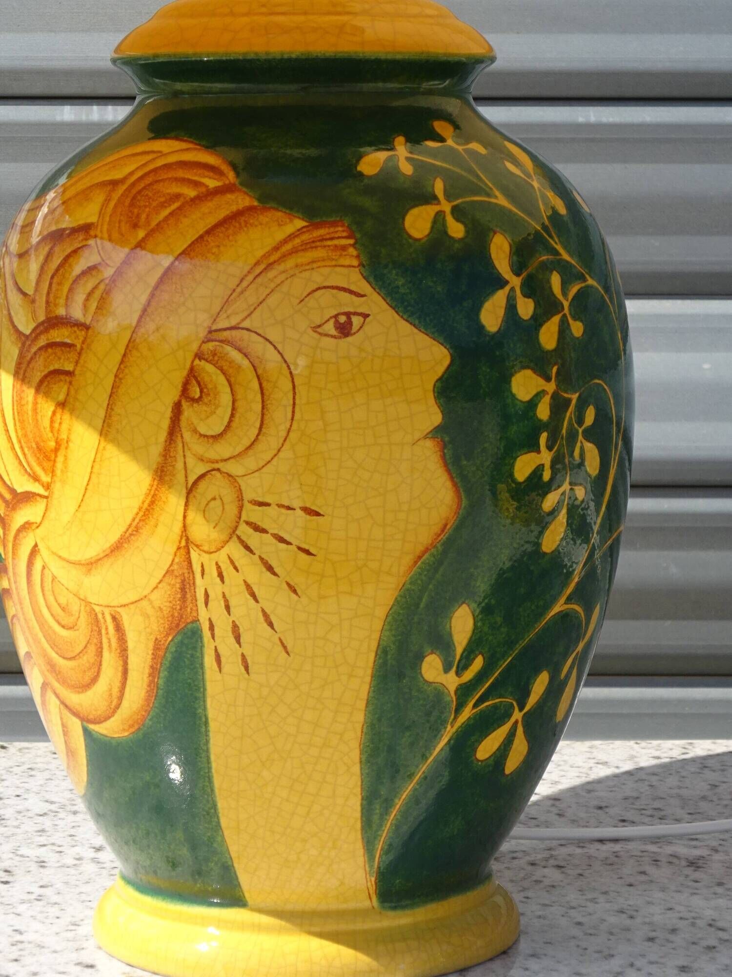 Ceramic lamp L. Drimmer with vase and matching plate.