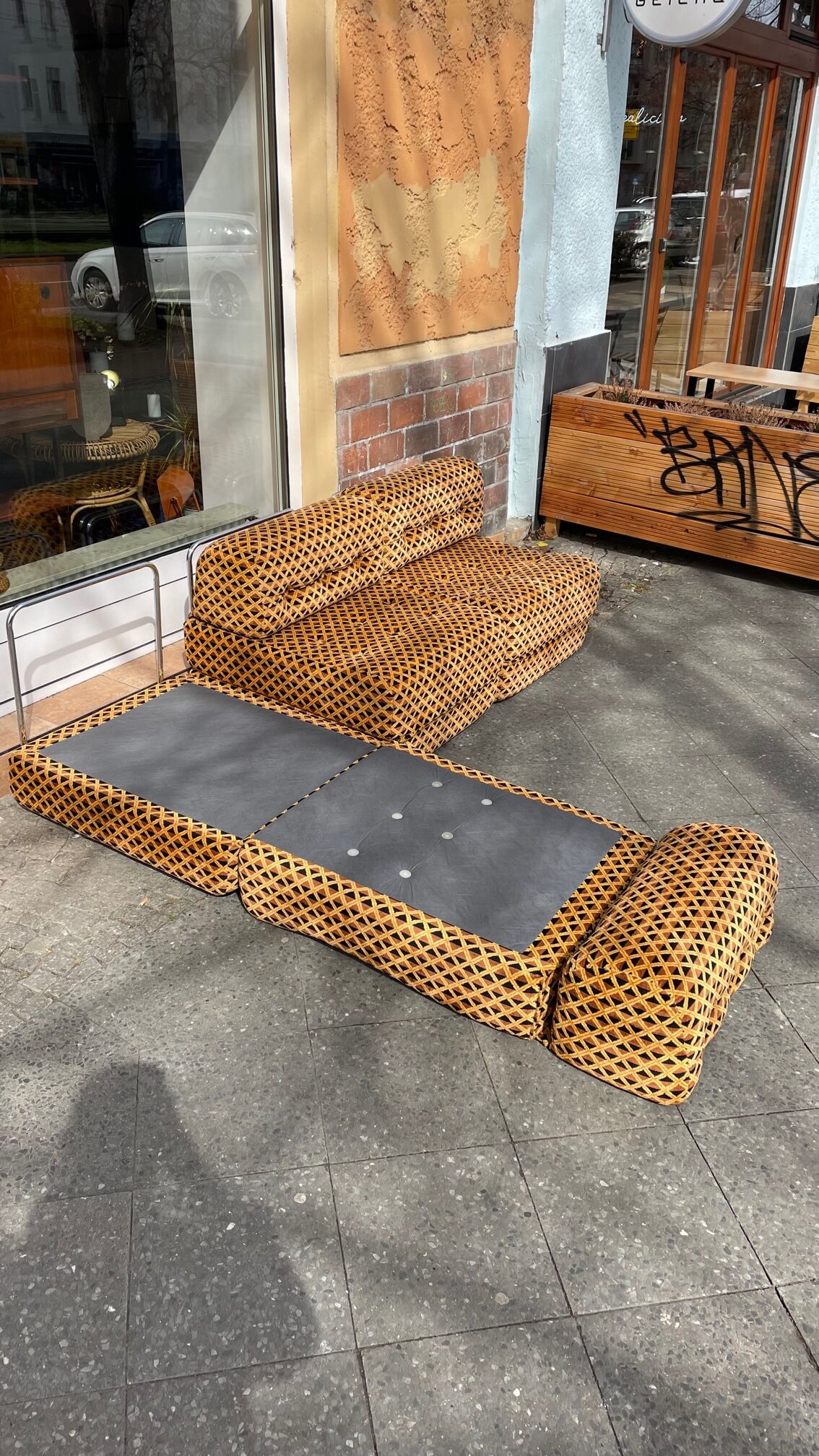 Sofa with 3 modules convertible into a bed of the 70s