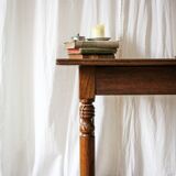 Bureau en noyer ancien