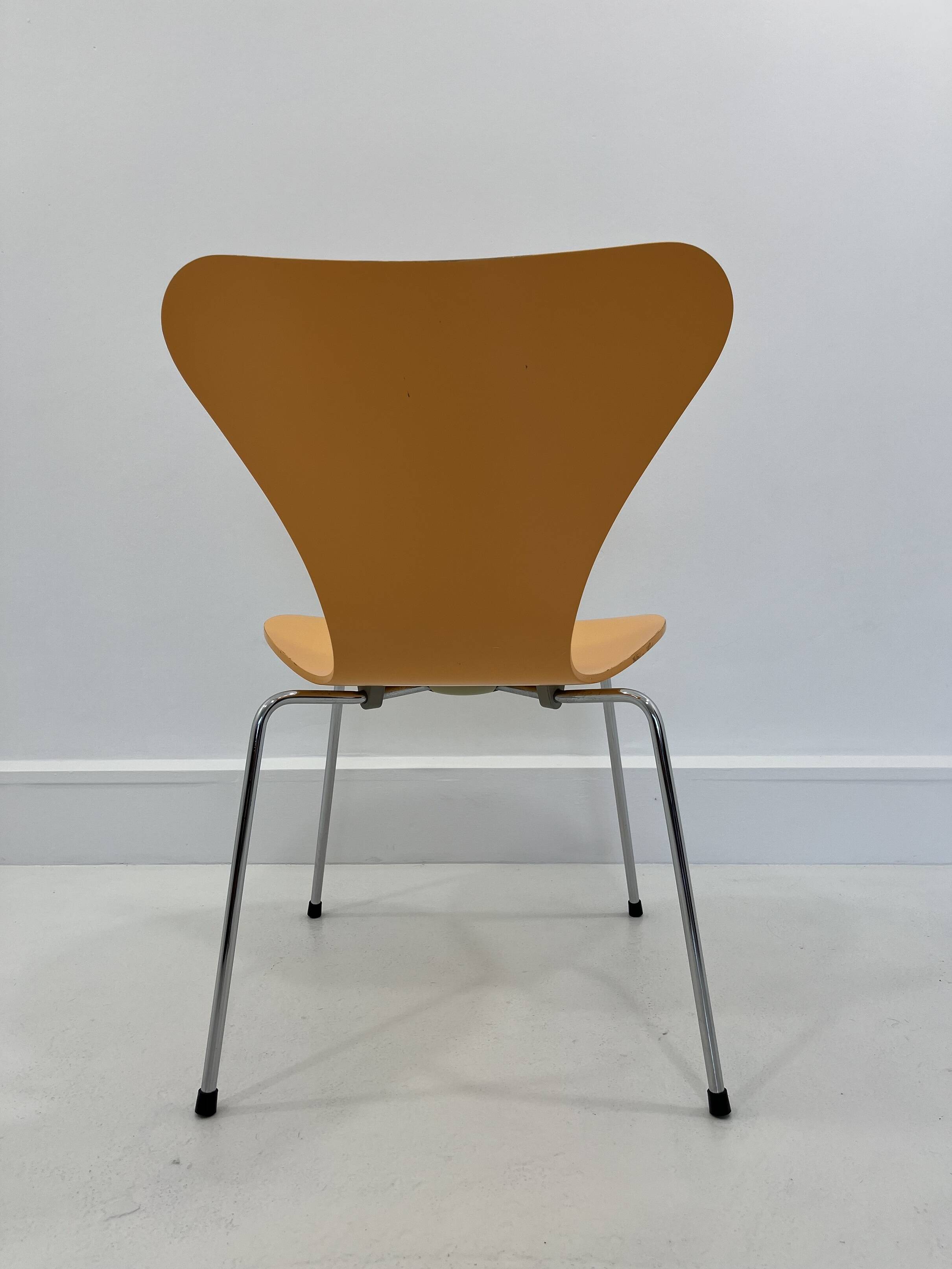 Model 3107 Chair by Arne Jacobsen, 1980s