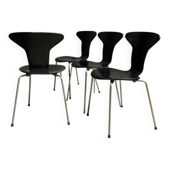 Set of 4 Mosquito chairs by Arne Jacobsen 1960 for Fritz Hansen.