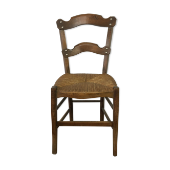 Old wood and straw chair