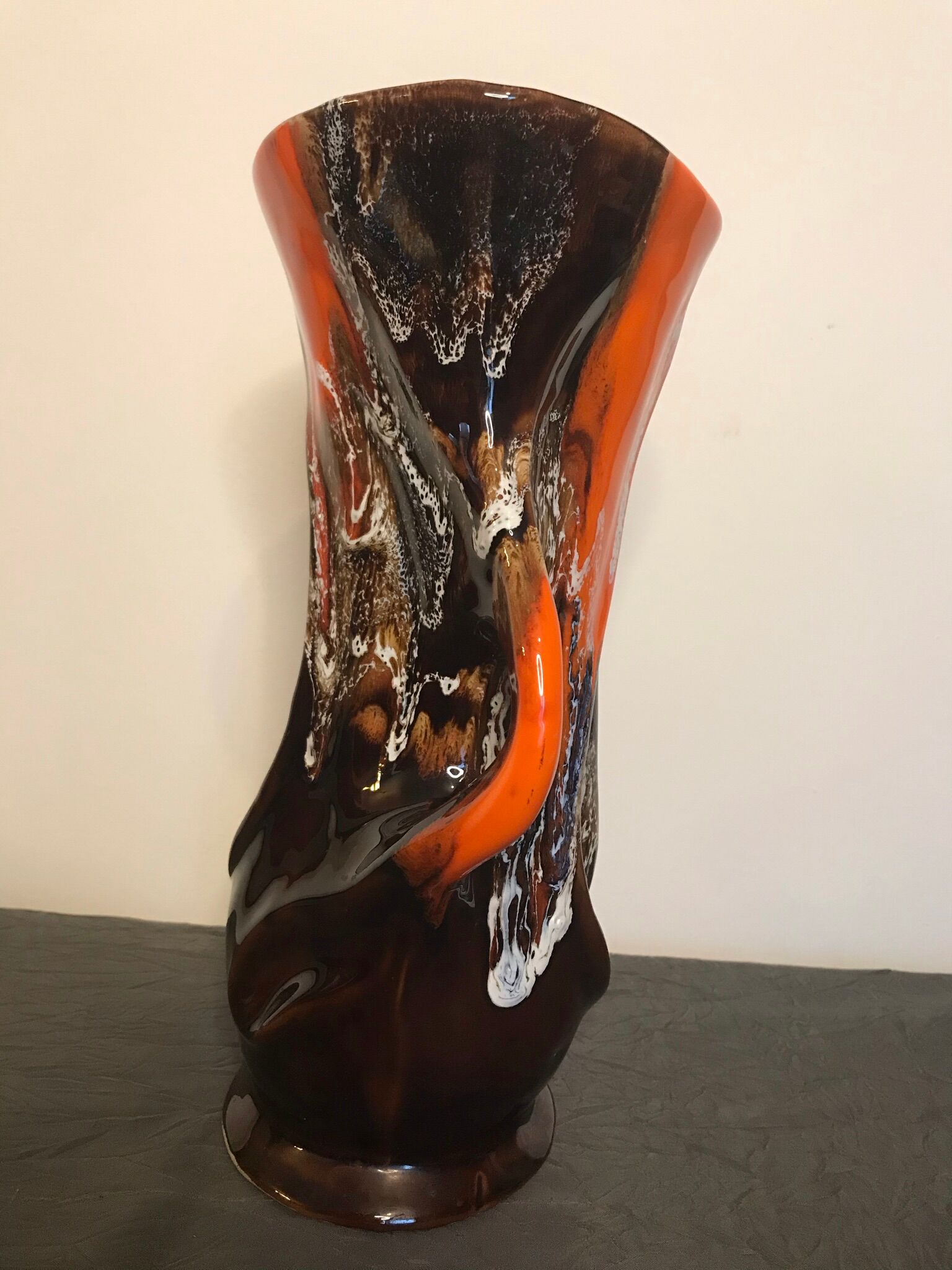 Vintage Vase Vallauris with red and brown handles XXth