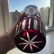 Vase en cristal taillé à la main bohémien ou polonais - Vintage - Rubis/Cranberry