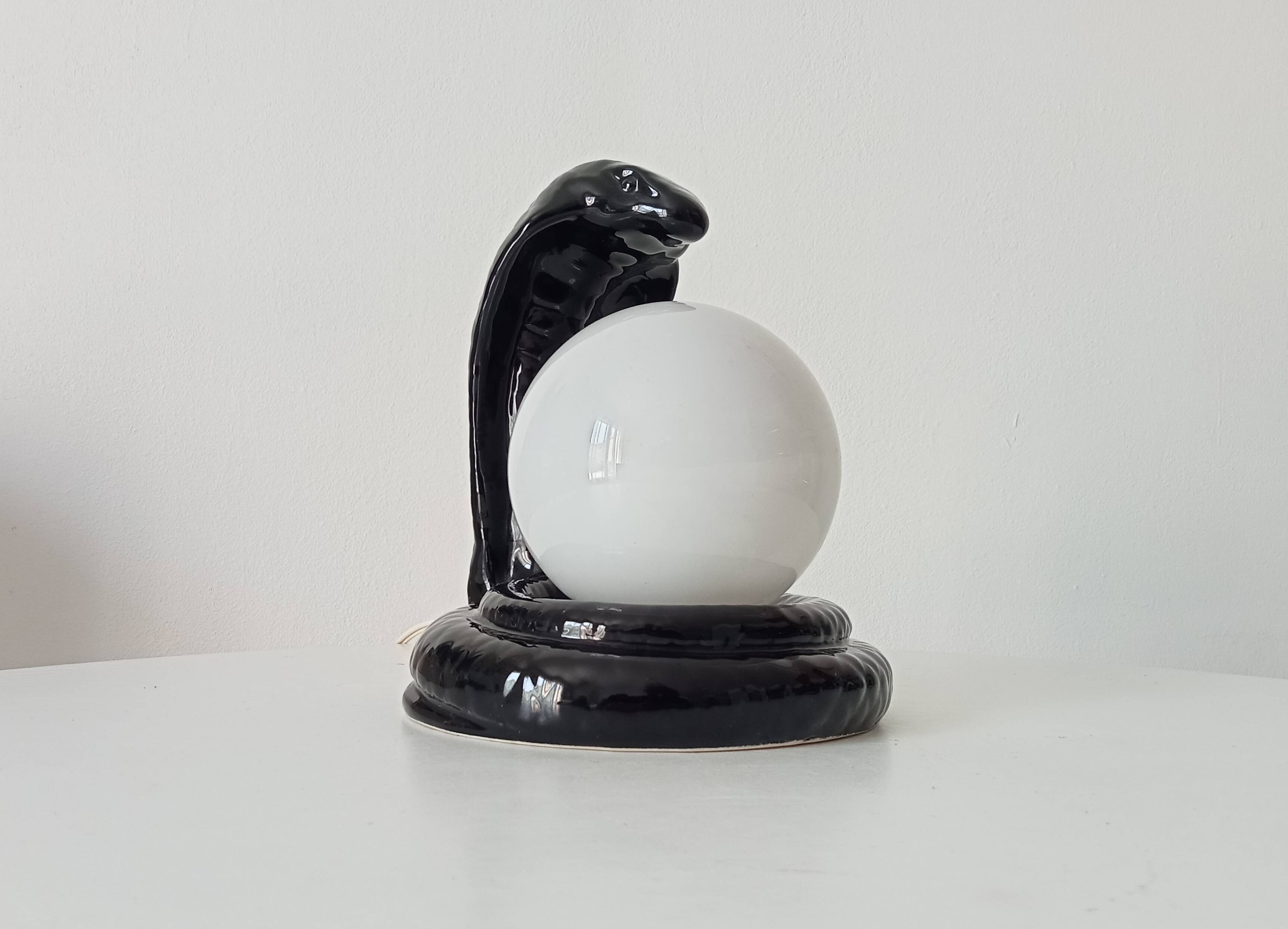 Vintage Italian Cobra lamp from the 70s