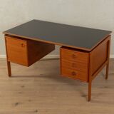 1960s free-standing Desk by Arne Vodder