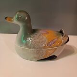 Box in the shape of a slip duck