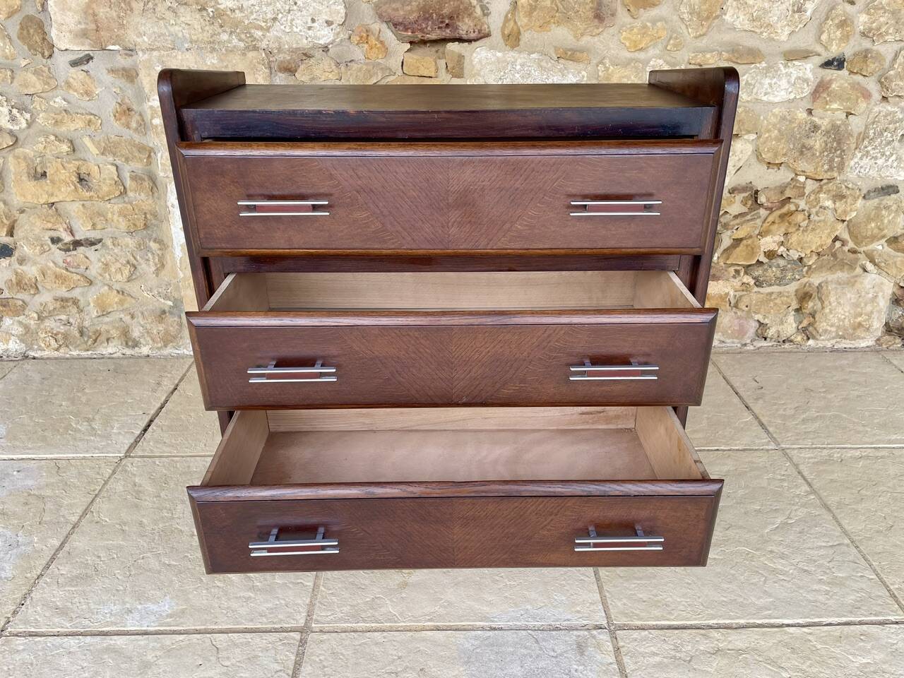 Commode de style Art Deco en noyer, circa 1950