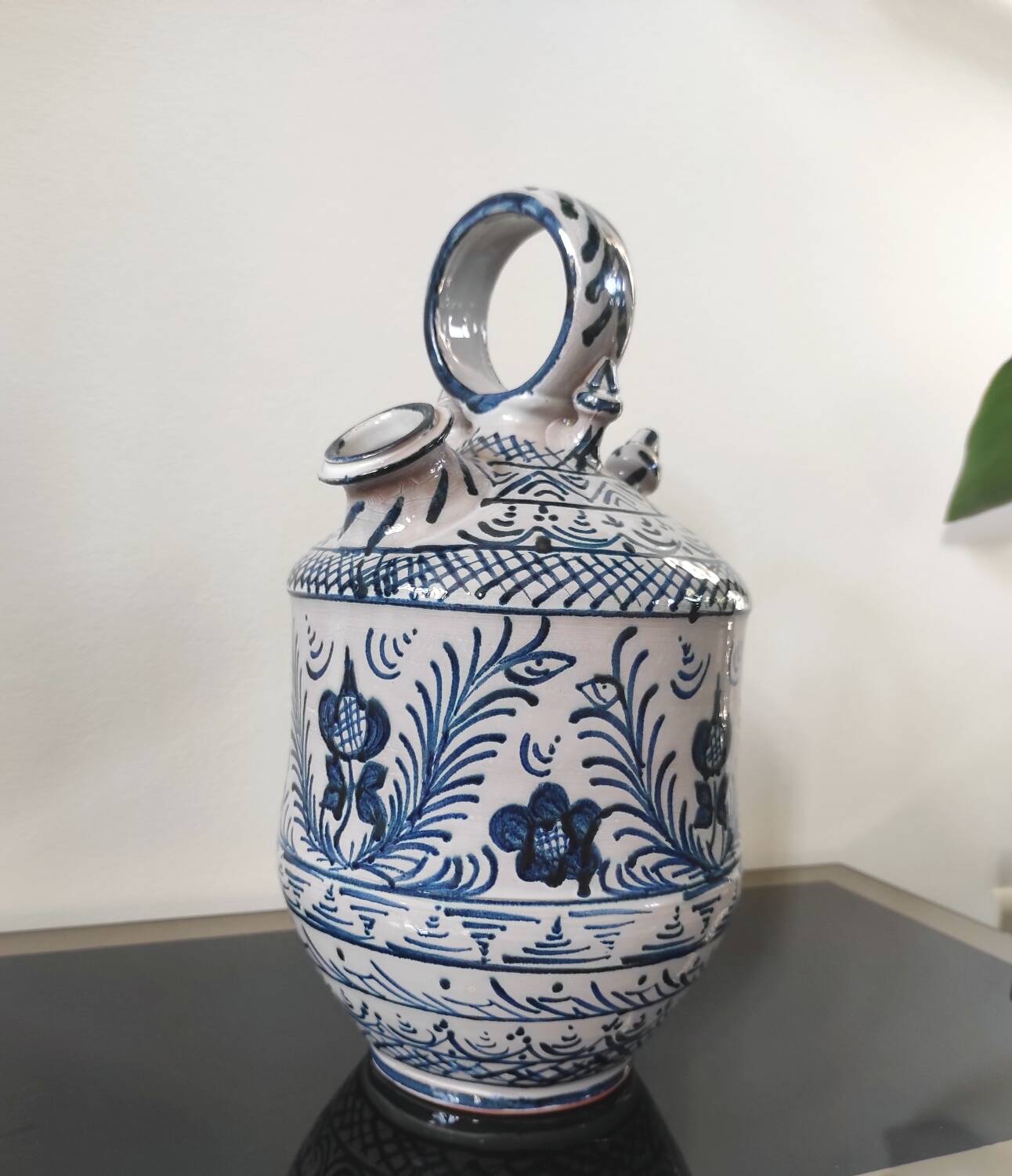 Vase, jug (Botijo) vintage