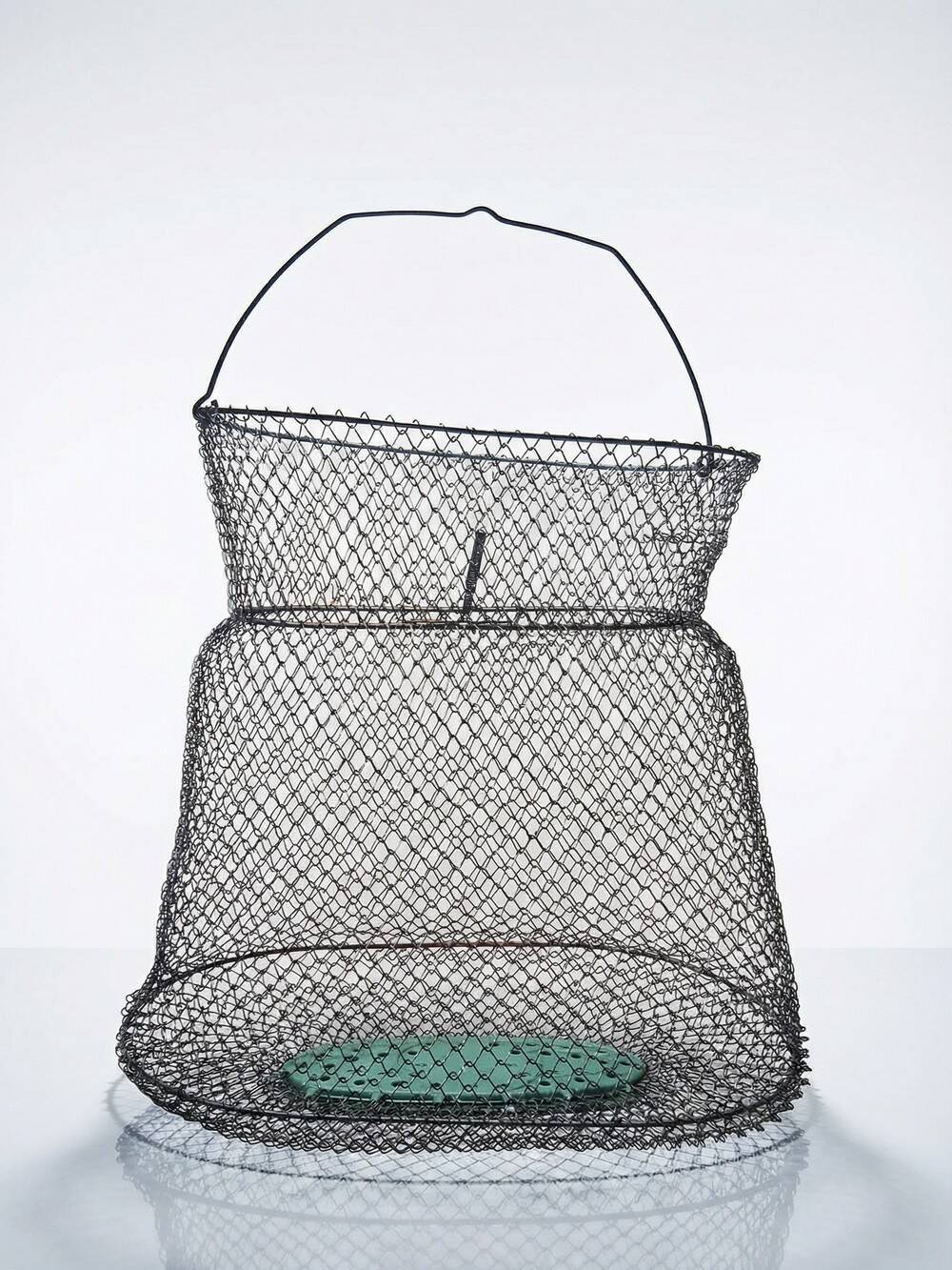 Vintage XL fishing net or basket Maillinox from the 80s-90s.
