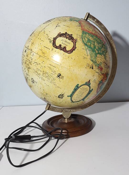 Scanglobe terrestrial globe
