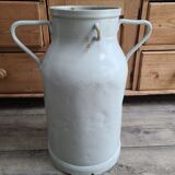 Milk can Hugonnet