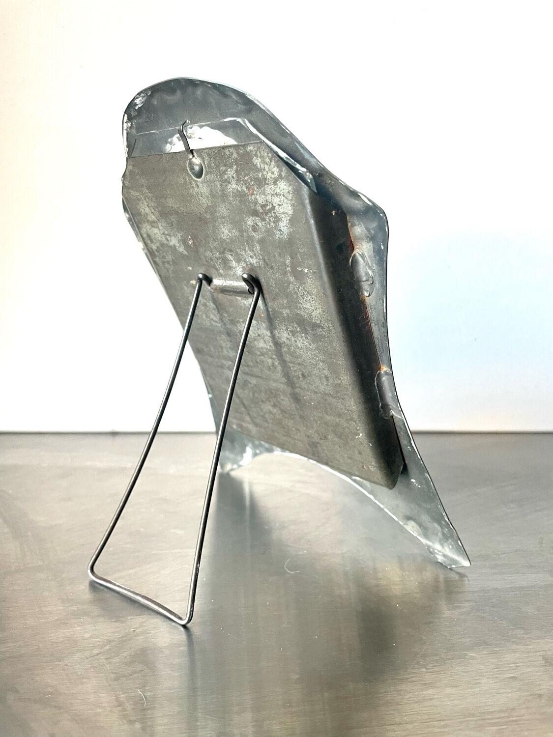 Art nouveau metal picture frame