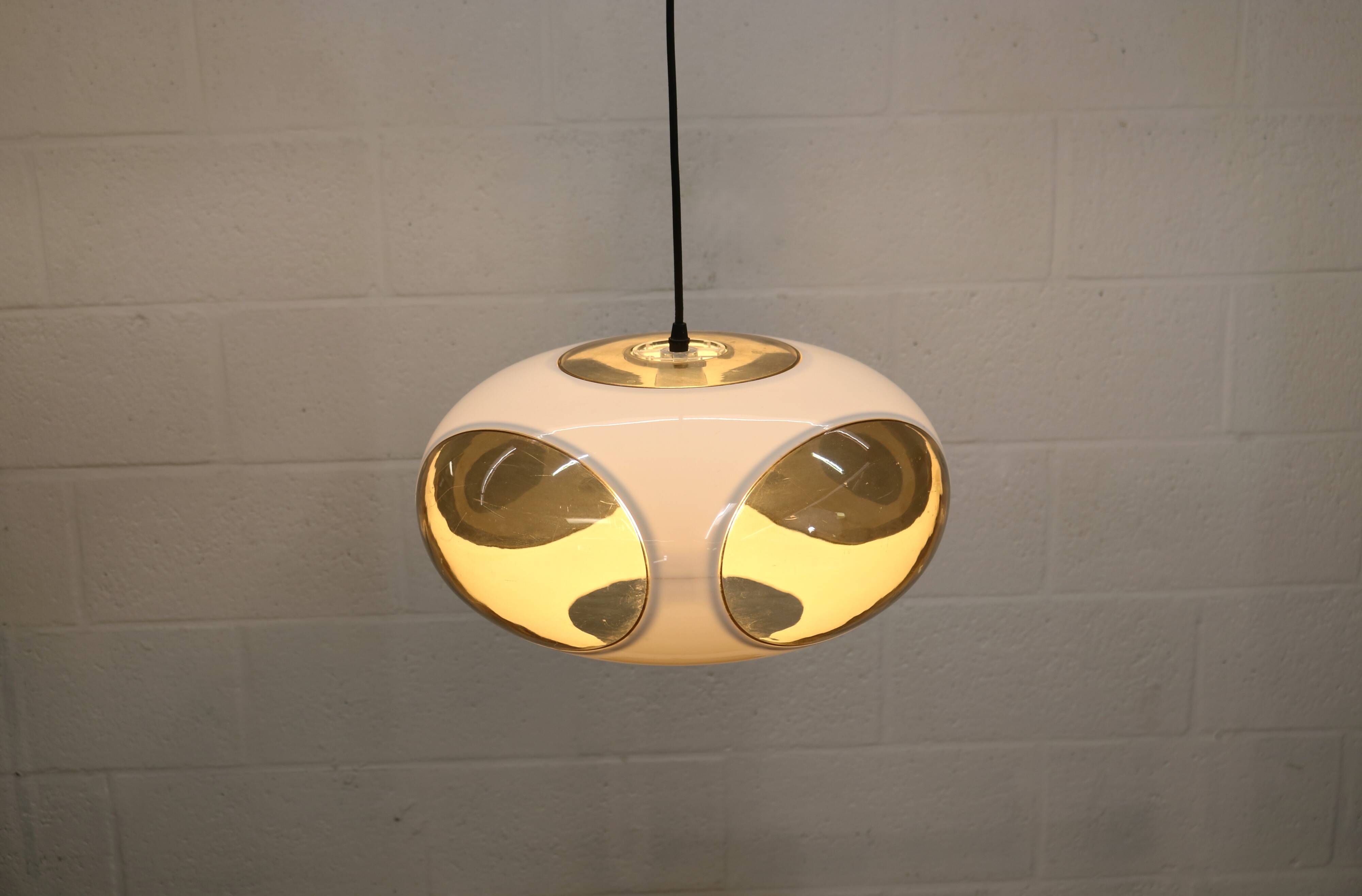 Lampe de plafond UFO à yeux de bug de l'ère spatiale *** Massive *** modèle blanc *** Belgique