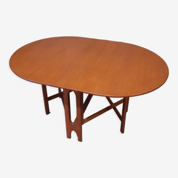 Table de style scandinave