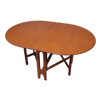 Table de style scandinave