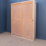 Sliding door wardrobe