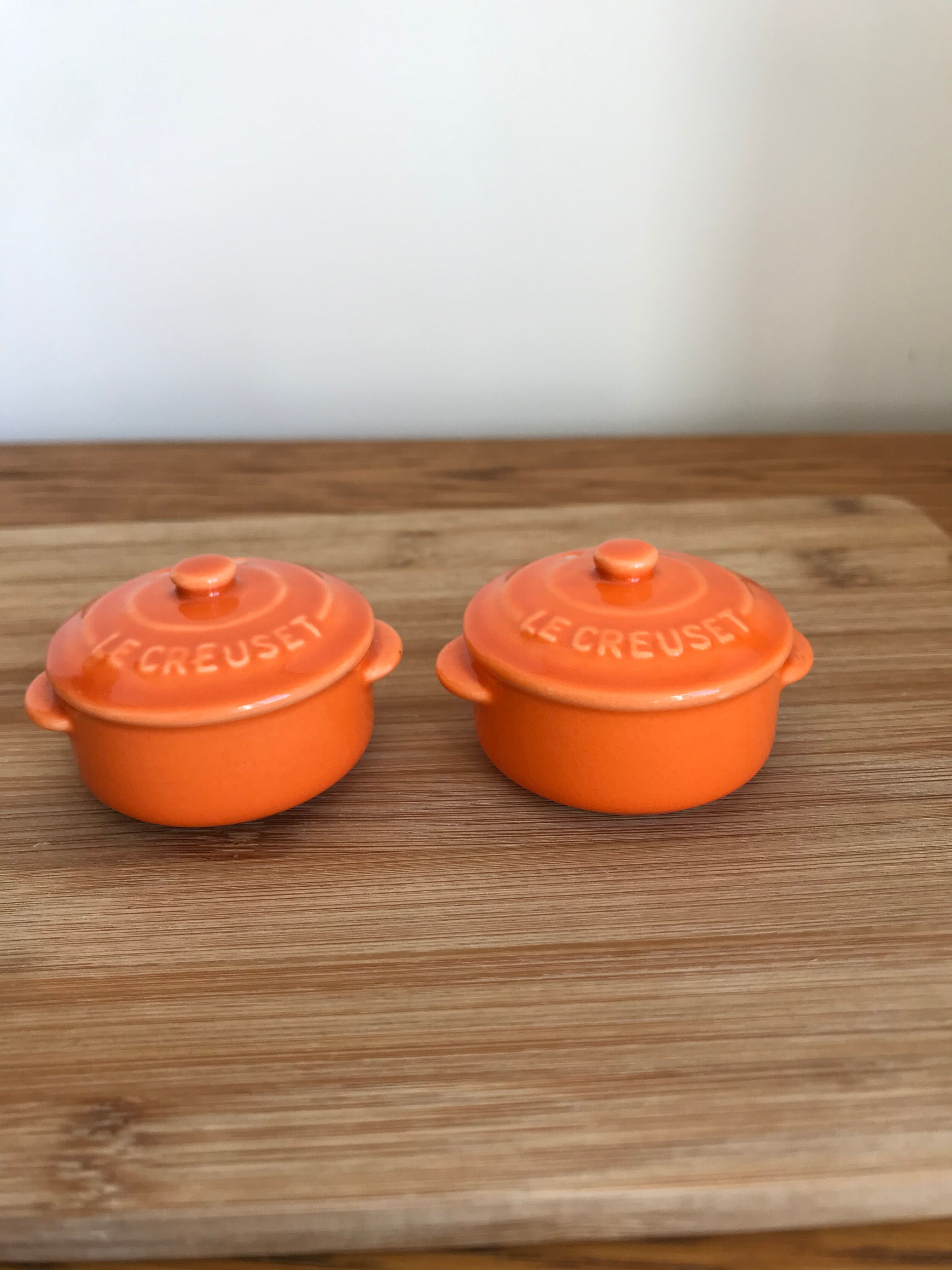 Pepper salt shaker