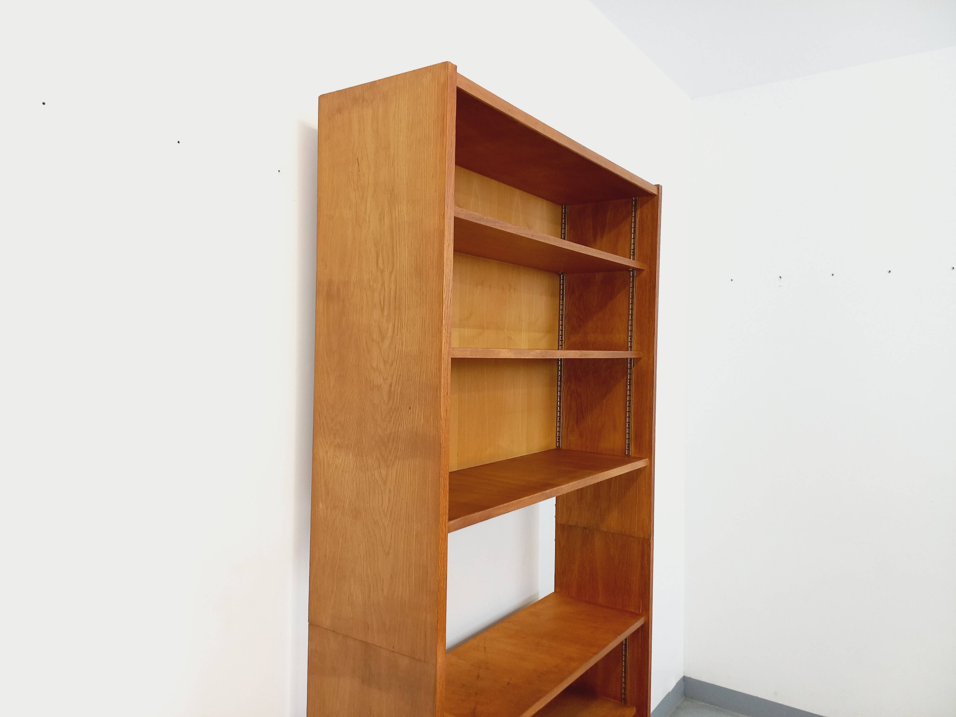 Large vintage oak wood bookcase shelf from the 50s 60s