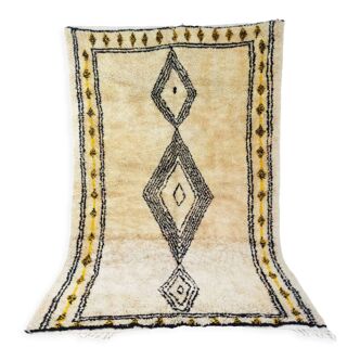 Moroccan berber rug 300x190cm