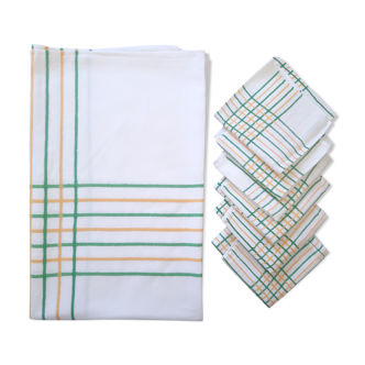 Tablecloth 140 x 160 and 6 towels